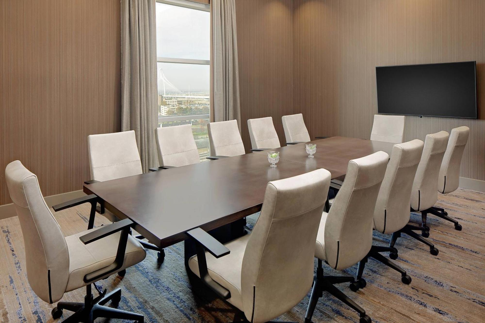 Courtyard By Marriott Dallas Downtown/Reunion District Εξωτερικό φωτογραφία
