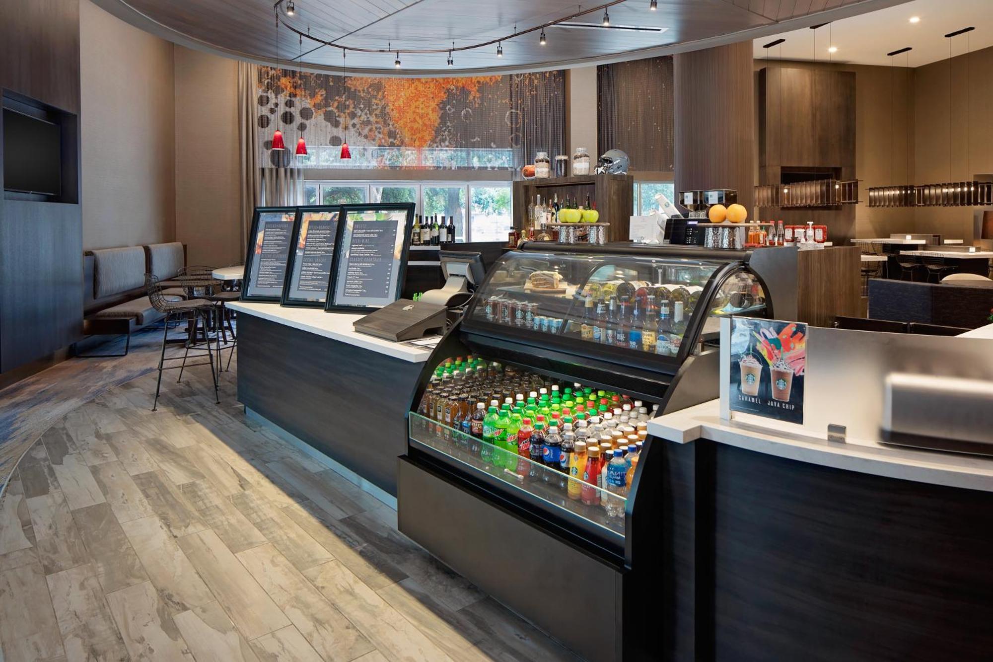 Courtyard By Marriott Dallas Downtown/Reunion District Εξωτερικό φωτογραφία